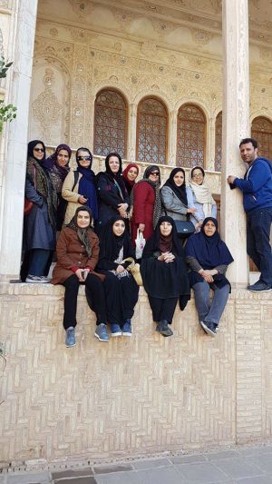 سفر تیم طبیعت گردی مرکز به کاشان ، روستای ابیانه و منظقه کویری: عکس شماره 5 / 12